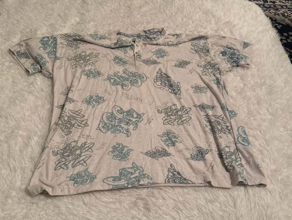 Walt Disney Animation Studios Backstage The Three Caballeros Henley Shirt Size X